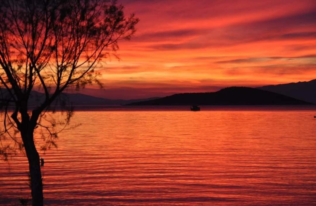 Marmari Village Agia Marina  Buitenkant foto